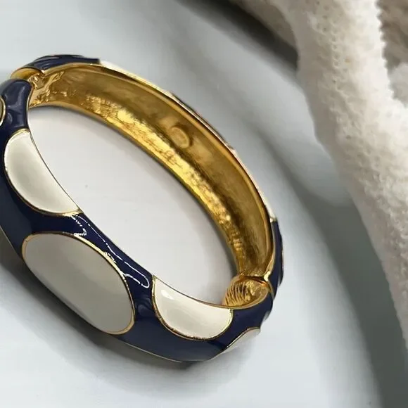 Blue White Enamel Gold Hinged Bangle Kenneth Jay Lane - Picture 8 of 14